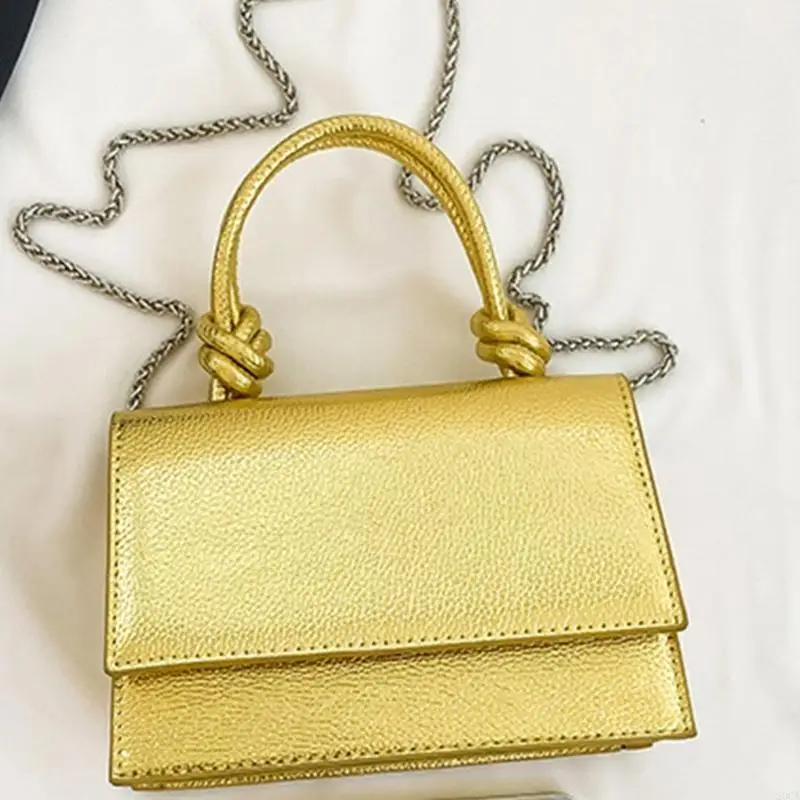 

Stylish Women's Small Crossbody Bag Fashionable and Convenient for Summer Travel 20CA