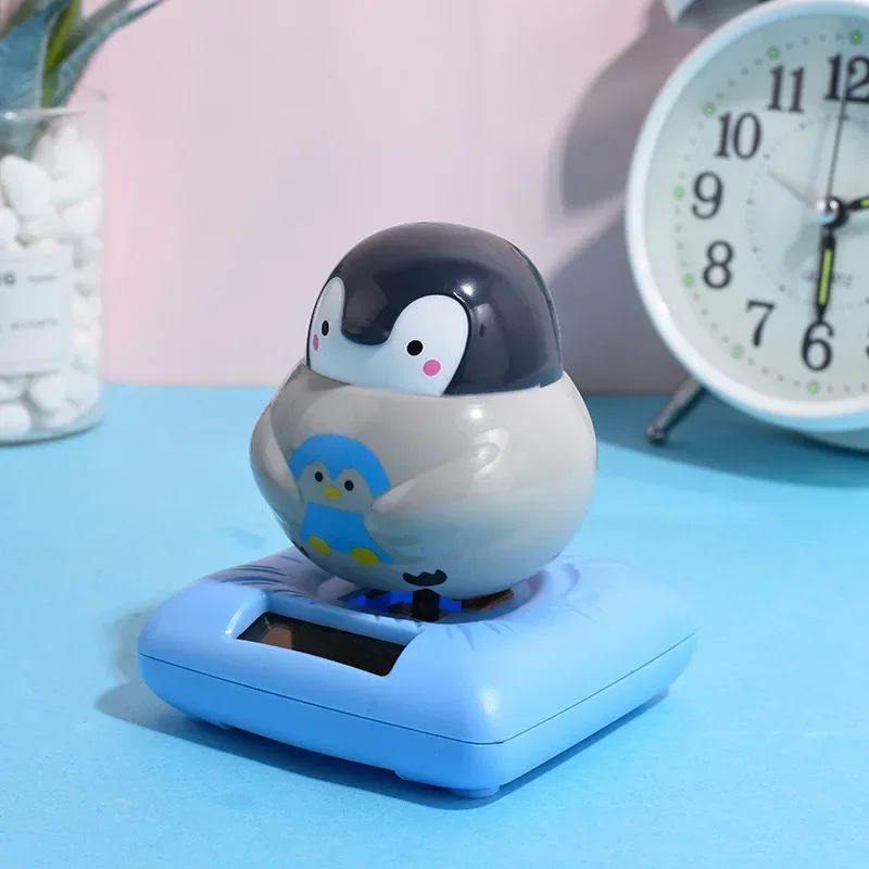 Creative Cute Solar Powered Swinging Penguin Doll Auto Ornament Cartoon Kids Toy Gift with Automatic Car Dashboard Accessories