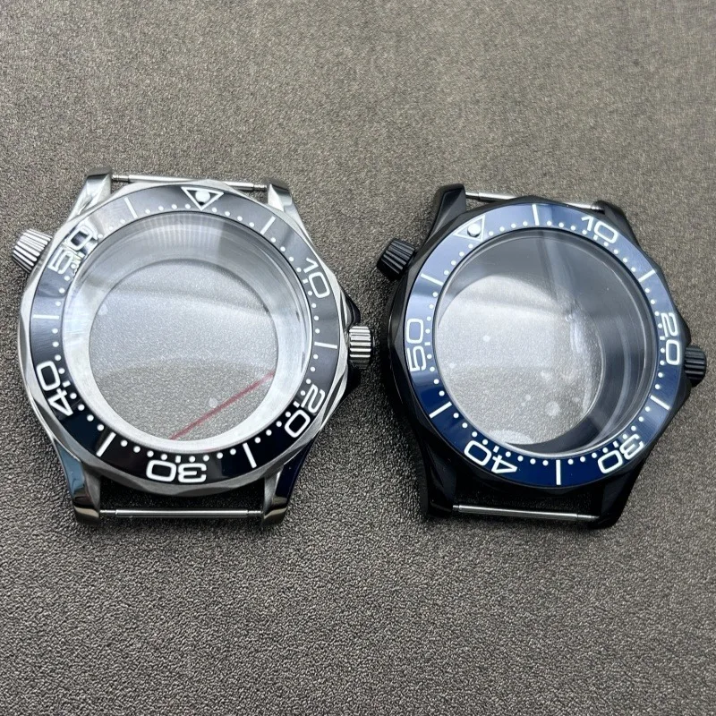 

Корпус для NH35 Seamaster 300 Корпус из нержавеющей стали 41 мм Корпус часов Сапфировое стекло для механизма NH35/NH36