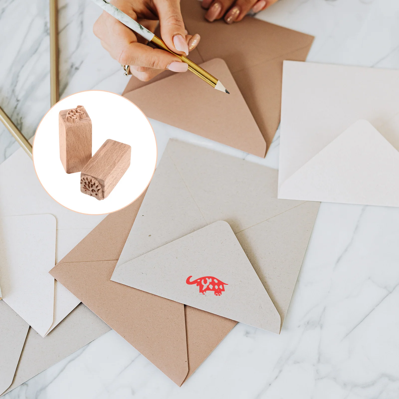 

2Pcs Wooden Seal Square Pattern DIY Scrapbook Handmade Cards Creative Unique Lightweight Environment Friendly Wooden Seal