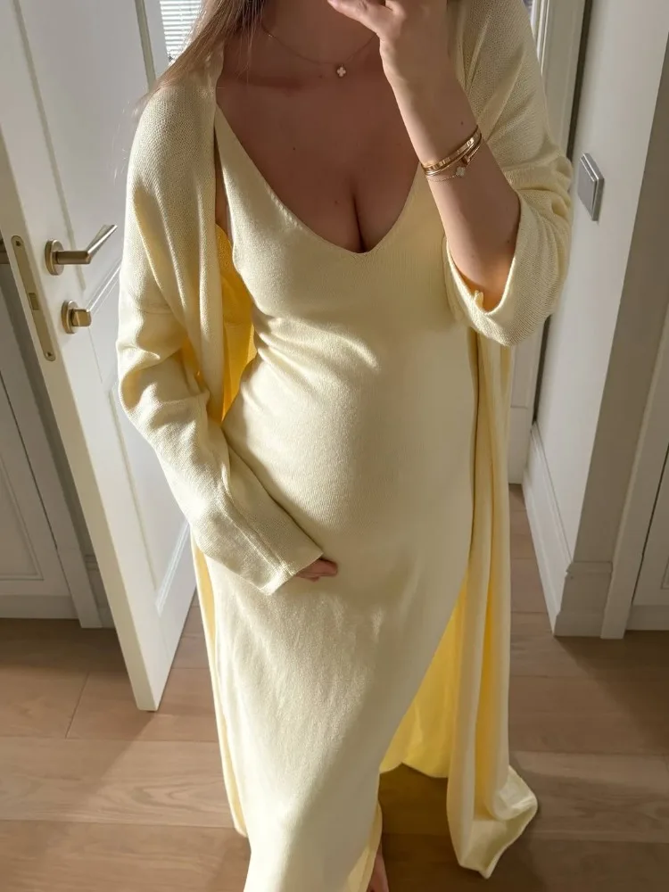 

Модный вязаный комплект из двух предметов: свободное платье макси с V-образным вырезом и рубчатой отделкой для женщин, идеально для вечеринок