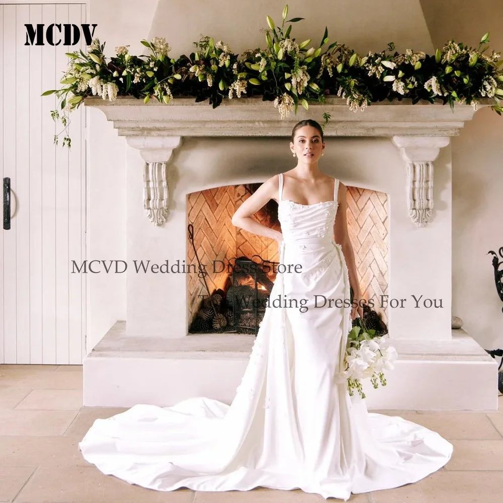 

MCDV Exquisite Wedding Dress Vestido De Noiva Customized Strapless Detachable Train Sleeveless Satin A Line Backless Bridal Gown
