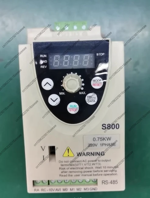 

Преобразователь частоты S800-2S0.75G 220 В 0,75 кВт, протестирован нормально