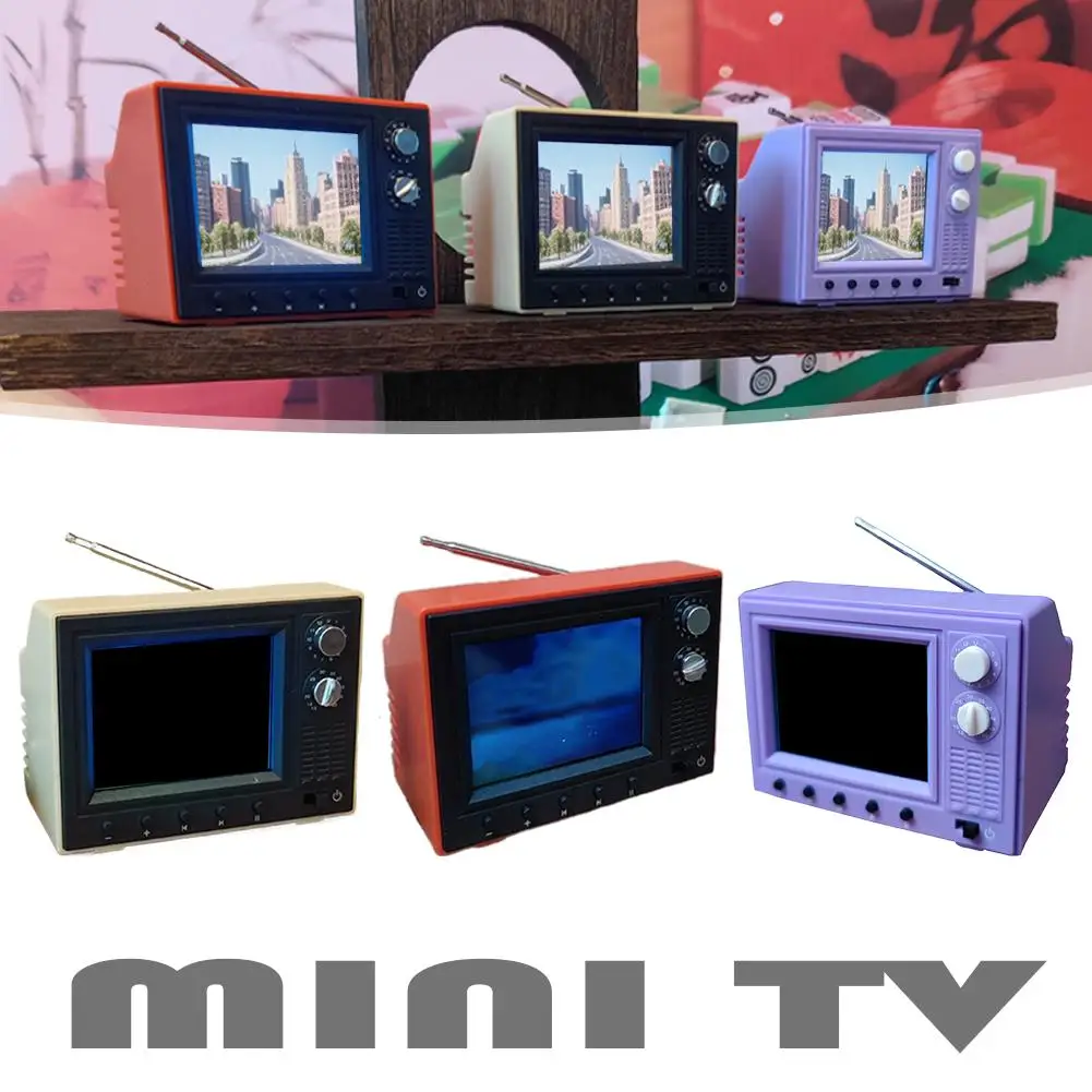 

Miniature small TV can be used for watching and playing. It features 12-minute video clips of the "Wahouse" scene, with a 2.4-in