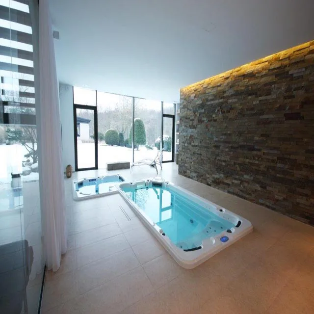 Piscina portatile per idroterapia combinata con vasca idromassaggio