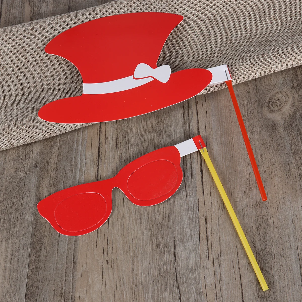 

8Pcs Photo Props Kit Creative Funny Beard Lips Bowtie Eyeglasses Birthday Wedding Baby Shower Party Supplies Photo Props