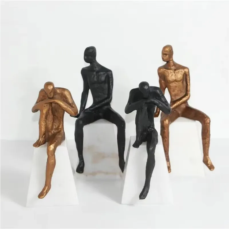 CLL Home Hotel Clubhouse Villa Home Accessories Model Room Cast Iron Study Thinker Character Ornament