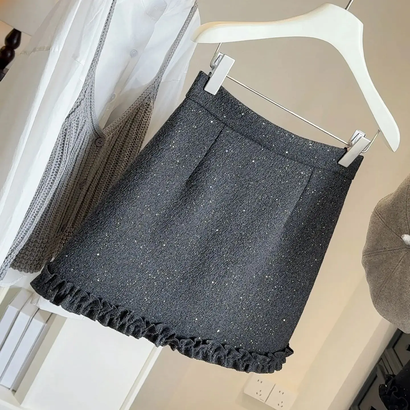 New Fashion Sequin Woolen Mini Skirt Women High Waist Slim Sweet Ruffle Edge Elegant A-line Short Skirts Office Lady Jupe