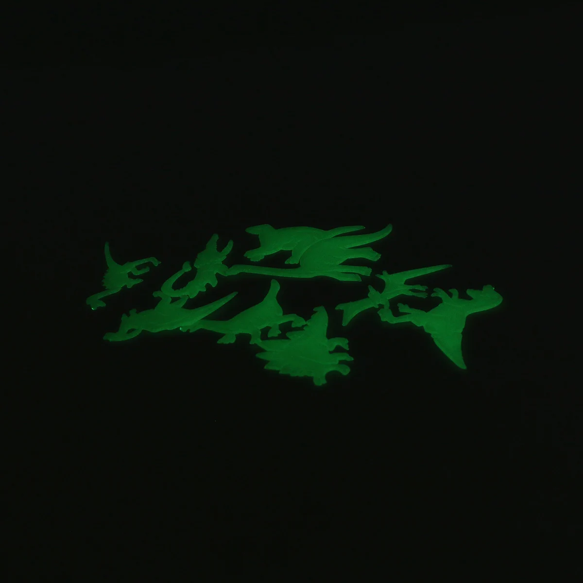 

18Pcs Noctilucence Dinosaur Wall Stickers Cartoon Glow Dark Decal for Bedroom Dorm Room Kids Space Decoration Kids Room Sticker