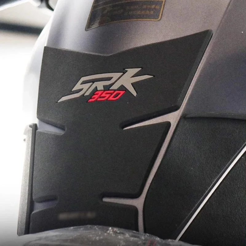 

For QJMOTOR SRK400 SRK 400 SRK-400 Motorcycle Dedicated anti-scratch Fuel Tank Pad Decorative Decals Protective Stickers