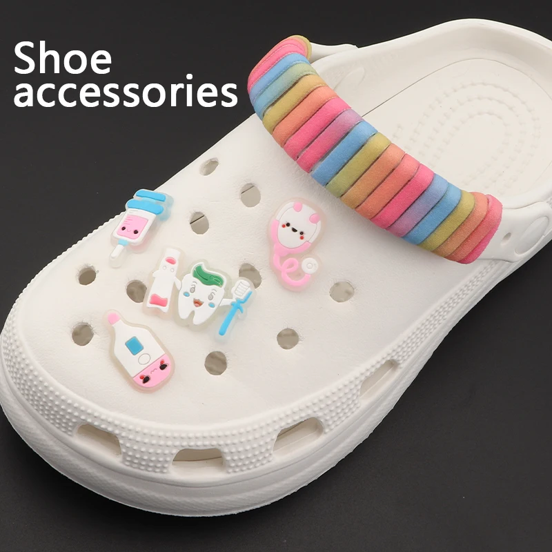 Luminous Nurse Shoe Decoration Shoe Charms Cute Stethoscope Syringe Pill Medical Shoes Charms Clog Pin for Women 1PCS