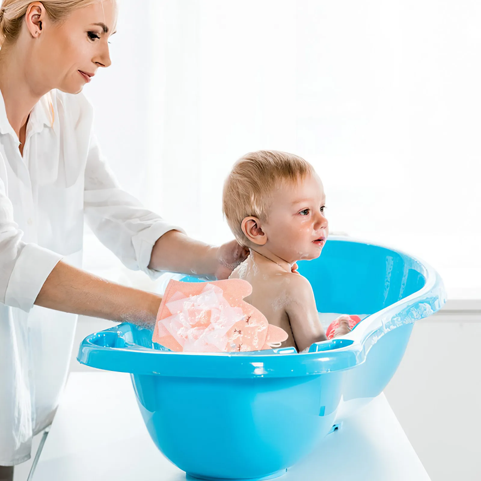 

Baby Bath Glove Bunny Shaped Exfoliating Wash Mitt Soft Body Scrubber For Toddlers Kids Shower Gloves Bathing Supplies