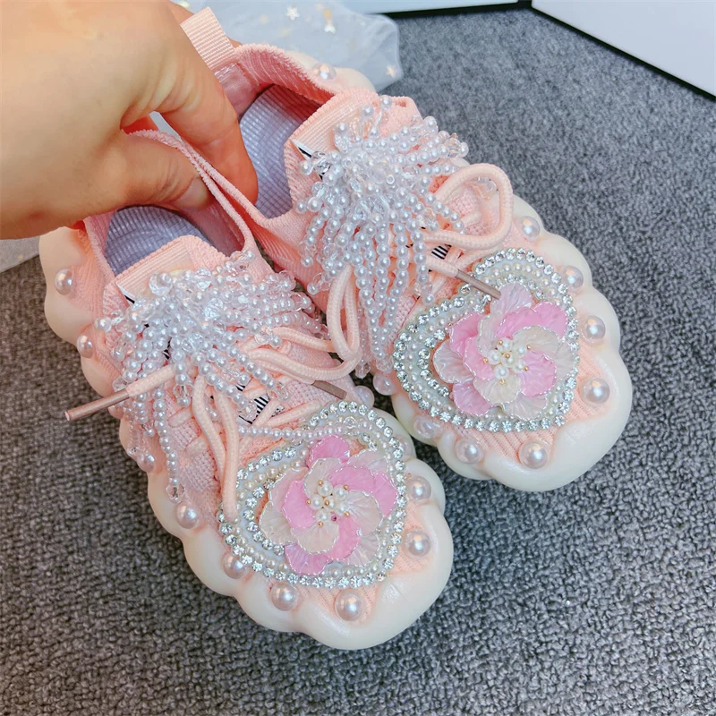 Girls Sneakers 2023 Autumn Kids Fashion Brand Princess Flats Children Running Sports Shoes Breathable Rhinestone Pearl Soft Sole