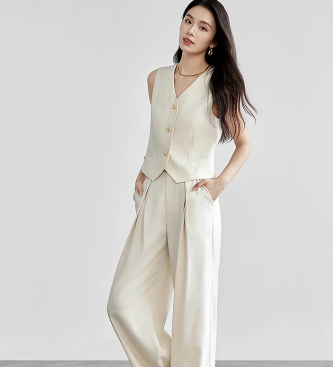 

Ivory White Two Piece V-Neck Office Outfit Woman 2025 Summer Pant Sets Elegant Women'S Suits Vest+Wide Leg Long Pants Customized