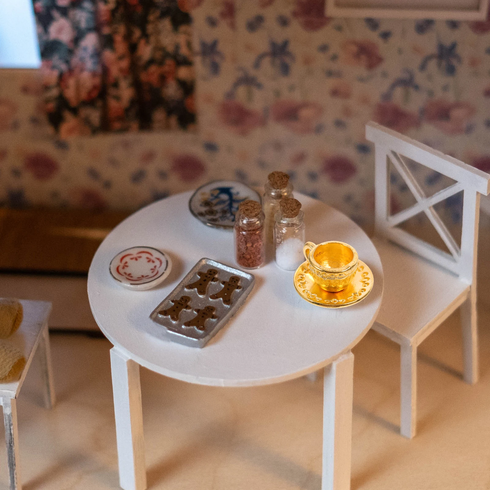 مجموعة واحدة من إبريق الشاي المعدني الصغير، ملحقات بيت الدمى الرائعة، نماذج متعددة الألوان العتيقة، شاي مصغر آمن وقابل لإعادة الاستخدام #2