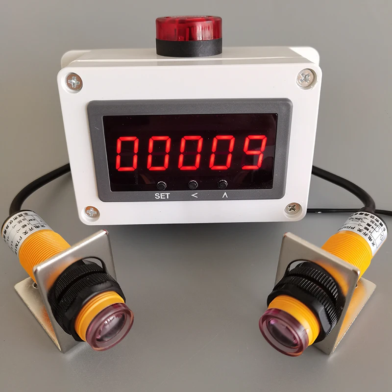 Contatore TLF e sensore di prossimità Linea di assemblaggio del trasportatore a raggi a induzione automatica Contametri con display digitale intelligente