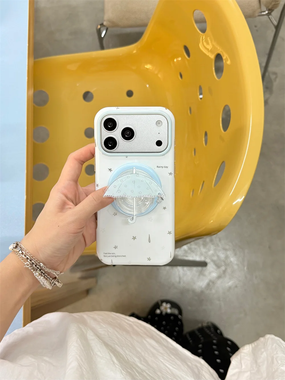 Kawaii Minimal Rain Star Magnetic Phone Case For iPhone 15 16 17 ProMax Pastel Blue Protective Cover With Magsafe Holder