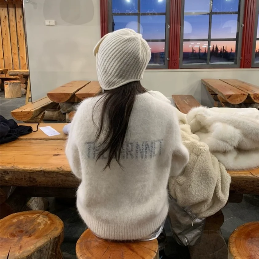 TheBarnet Women's Long Sve round Ne Sweater Letter Print Pure Color Commute Sle Autumn Faion Simple Design Knitted Top