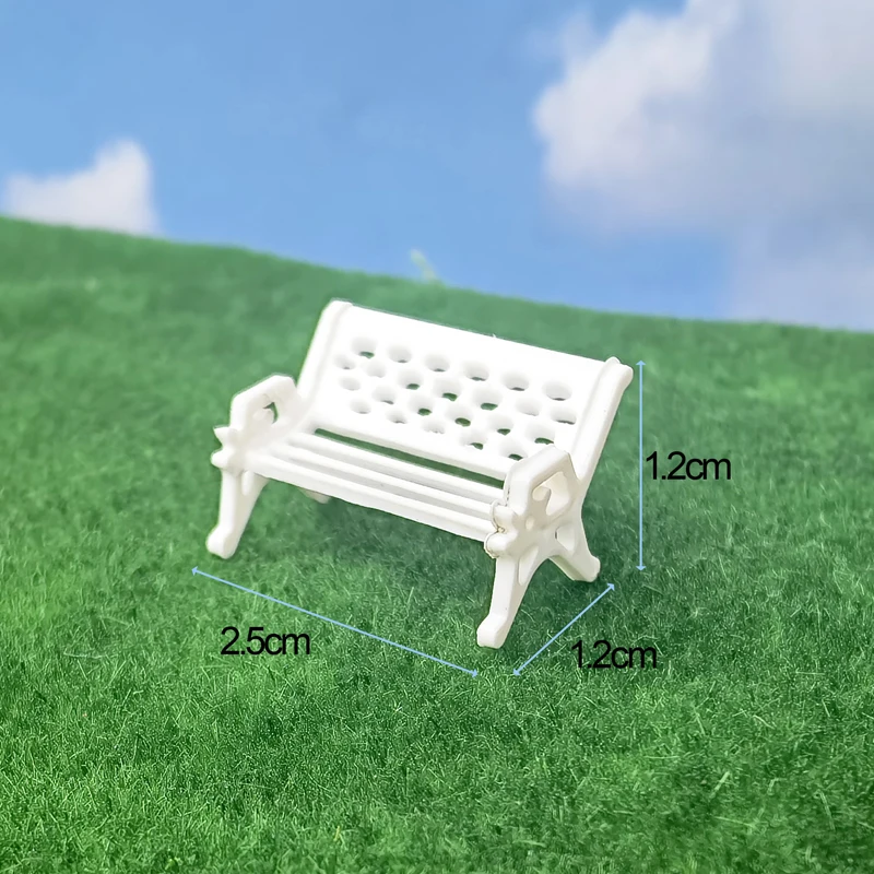 Lot de 12 bancs de jardin miniatures - 1:75 - Modélisme ferroviaire H0 - Meubles pour maison de poupée Lot de 12 bancs de jardin miniatures - 1:75 - Modélisme ferroviaire H0 - Meubles pour maison de poupée