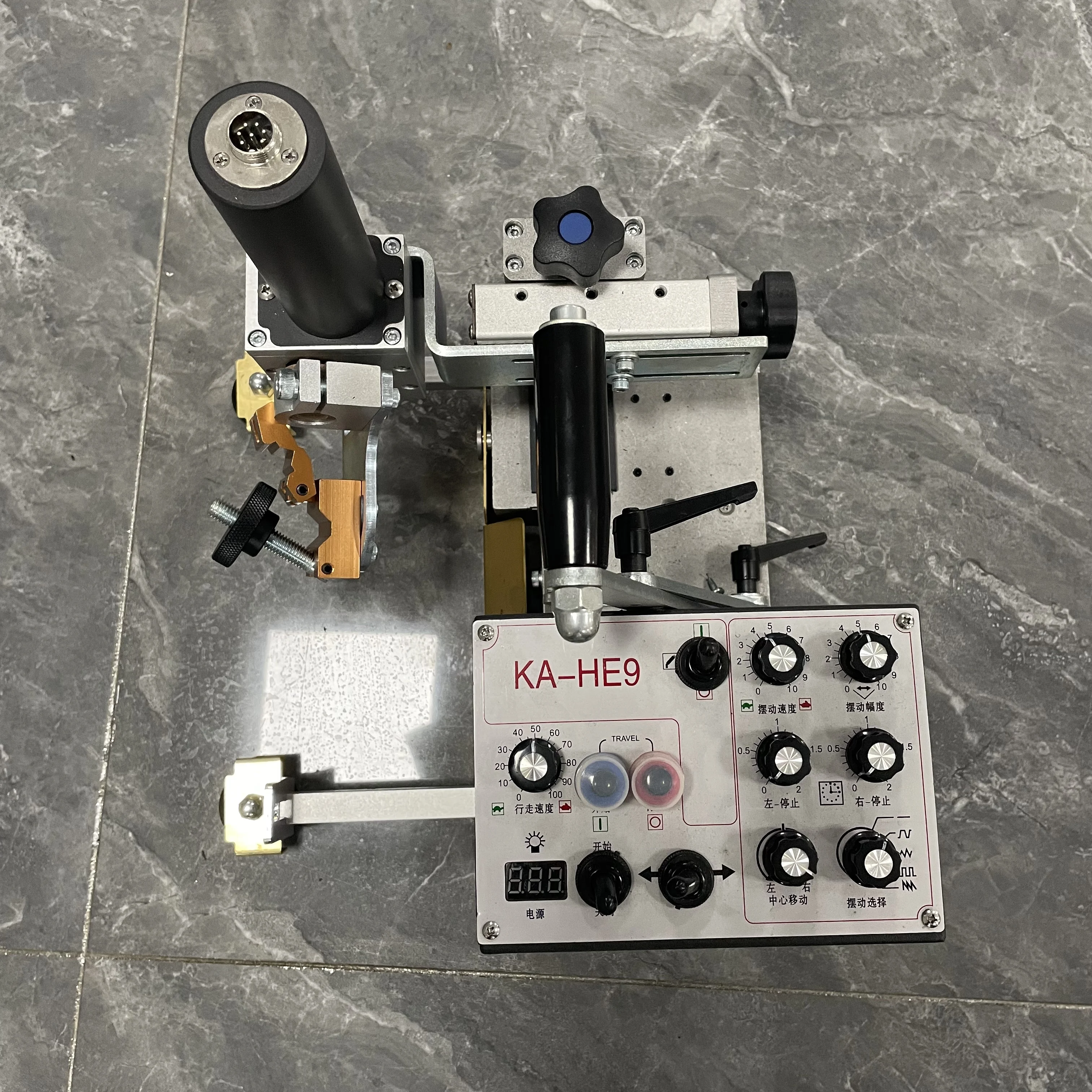 Easy To Install and Move Robot Welding Machine Welding Tractor Welding Carriage Automatic Mig Welder Robot Welder Equipment