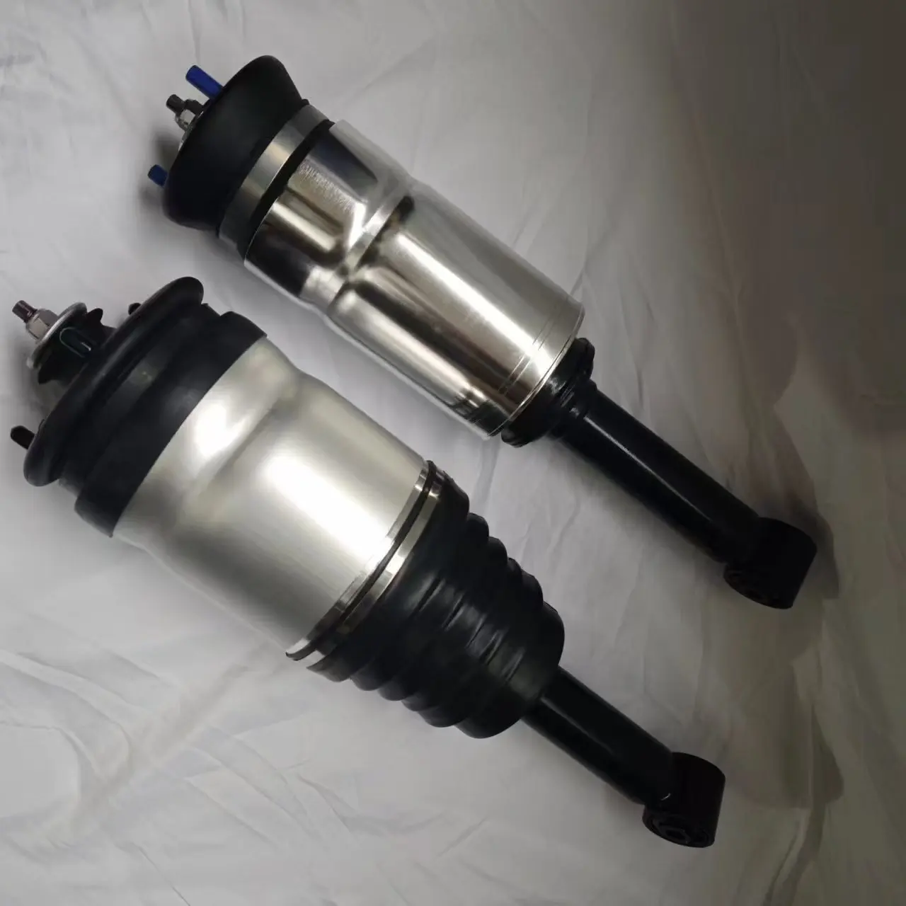 High Quality New For Land-Rover Discovery 3 LR3 Air Suspension Kits Front Rear Strut Air Shock Absorbers for Cars Custom OE No.