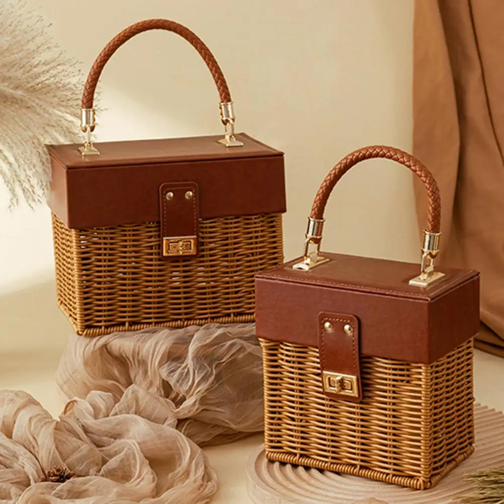 

Woven Rattan Basket Box Desktop Storage Box Handheld Candy Tote Basket Party Favor Wicker Basket Souvenir Gift Box Cosmetics Box