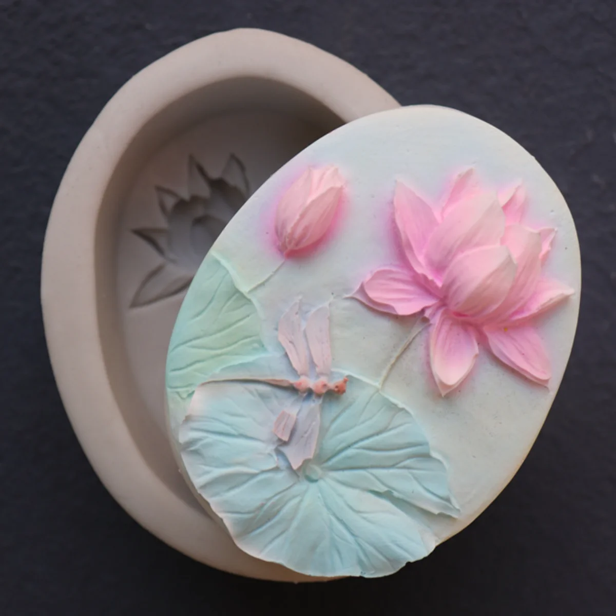 Dragonfly Lotus Oval Soap Silicone Mold DIY Lotus Leaf Candle Resin Crystal Making Flower Round Chocolate Mould Wedding Gifts