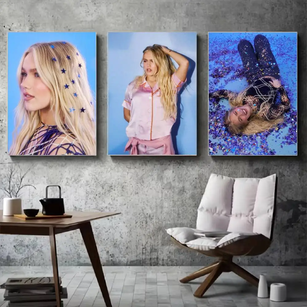 Póster de Freya Skye para decoración moderna en oficinas en el hogar, dormitorios, salas de estar, cocinas y baños.
