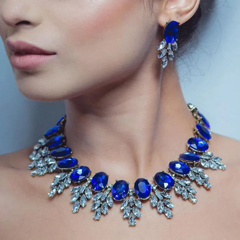 

Luxury Jewelry Set Elegant Wedding Prom Crystal Earring and Chunky Bib Choker Royal Blue Rhinestone Statement Necklace for Women