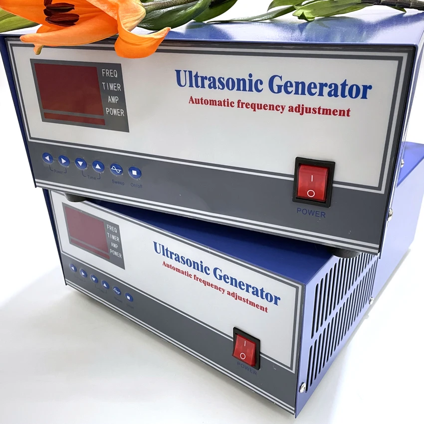 

20khz 25khz Low Frequency Ultrasonic Generator High Performance For Jewelry And Jade Cleaning