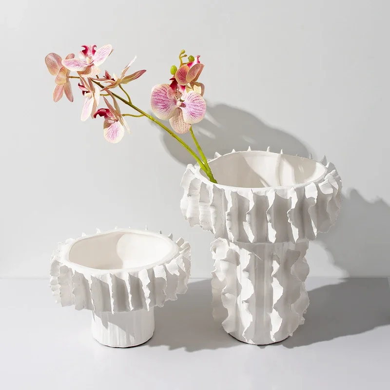 Creative White Thread Lace Ceramic Vase Frosted Abstract Handicraft Ornament Flower Arrangement Accessories Home Decoration Vase