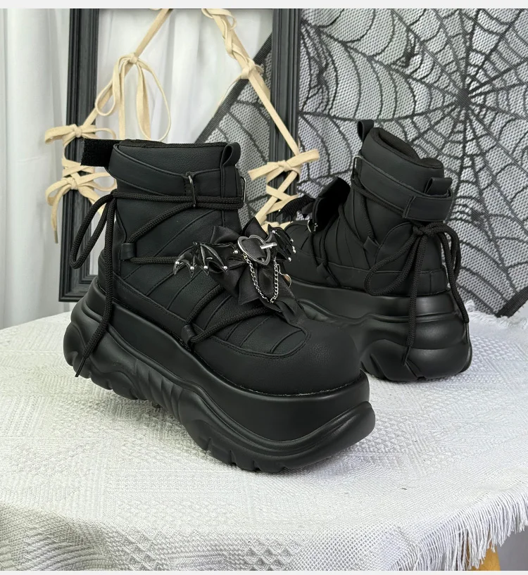 

2025 Retro Light Asian Punk Platform Women's New Genuine Leather Rock Casual Goth Dark Windshort Boots 7cm