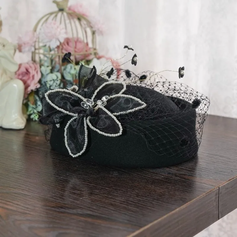 

Elegant Wedding Topper English Retro Bridal Headdress Lace Mesh Bridal Accessories