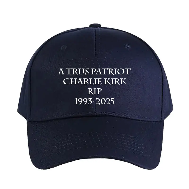 A Trus Patriot Charlie Kirk Rip 1993-2025 Gorra Gracias por tus recuerdos Charlie Kirk Gorra de béisbol Mujer Hombre al aire libre