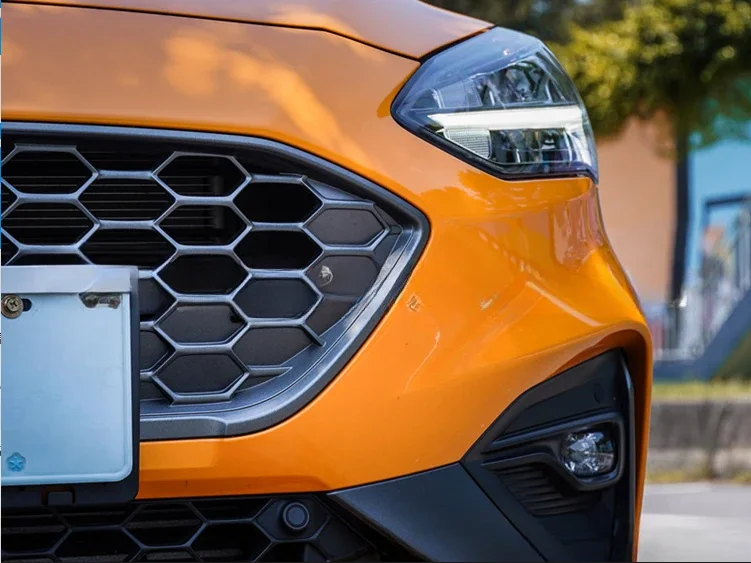 لفورد فوكس MK4 ST ST-Line/X 2019 2020 2021 المصد الأمامي سباق الشواية أضواء الضباب الإطار تجديد العلوي السفلي مصبغة قطع غيار السيارات #6