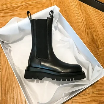 Klassische Chelsea-Stiefel für Damen, schwarze Stiefeletten, Herbst-Winter-Schuhe, echtes Leder, Plattform, kurze Stiefel, Slip-on-Gummiband