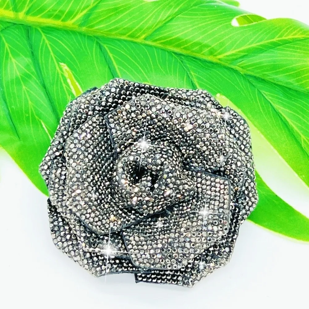 3D Rose Rhinestone Flower Patches DIY Craft Sparkling Flower Brooch Fabrics Embellishment Sew-On Applique