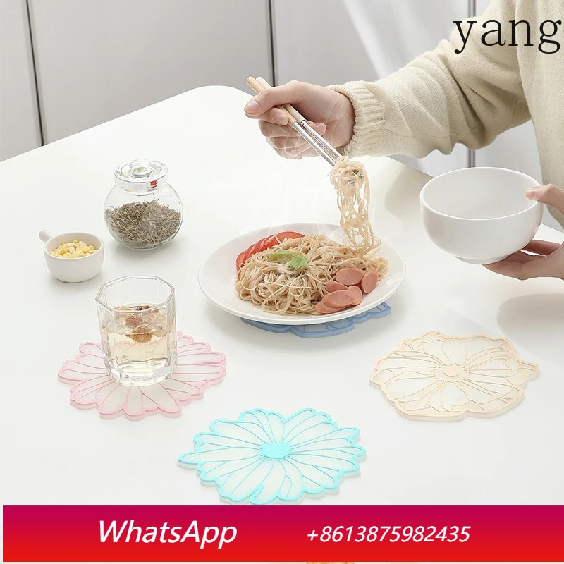 LMM thermal insulation pad soft rubber household non-slip coaster high temperature table sunflower pattern
