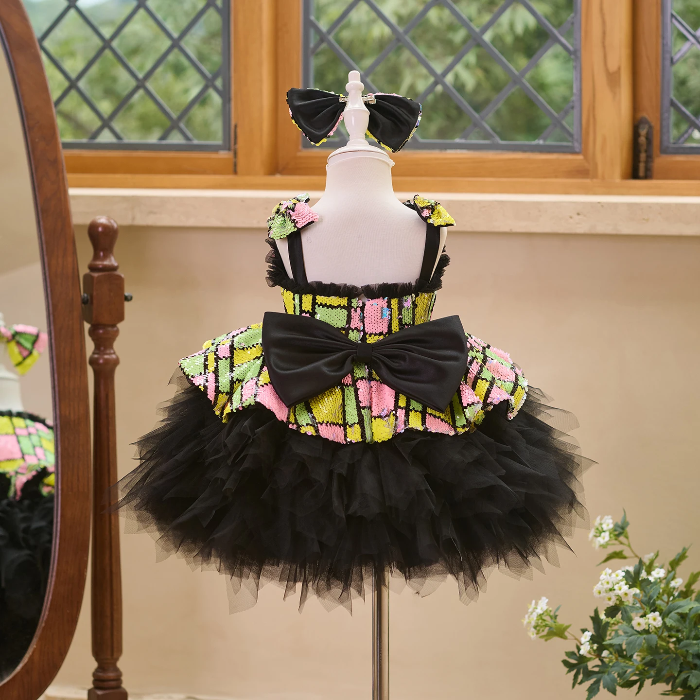 Girl's Yellow Color Pompon Yarn Princess Dress New Baby's Birthday Year One Lolita Style Dress