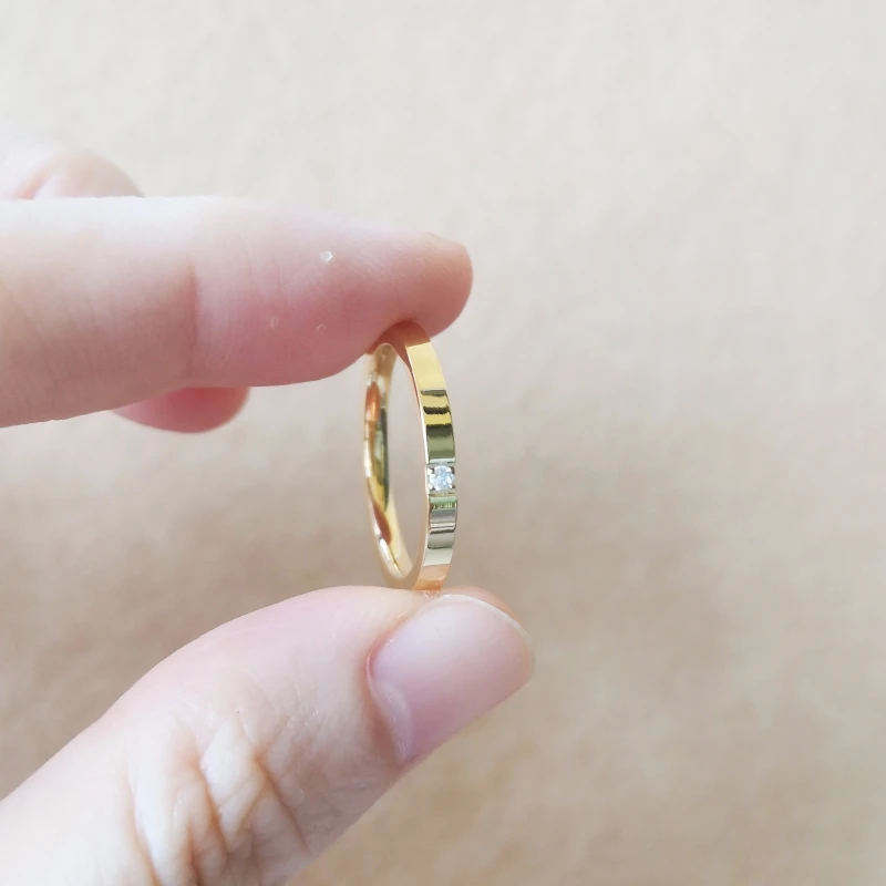 Classical Single Zircons 316 L Stainless Steel IP Planting Women And Men Rings No Fade Good Quality Tianium Fashion Jewelry
