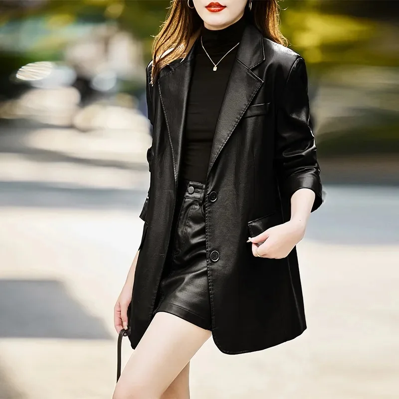 2025年 レディース 大きいサイズ 4XL レザーアウター 韓国風 女性用 ルーズ フェイクレザーコート 春秋 レディースファッション PUレザージャケット