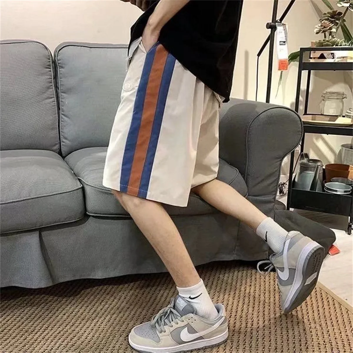 

Summer Cool Quick Drying Student Shorts for Men Couples Thin Loose Dopamine Sports Casual Over Knee Japan Shorts Boys