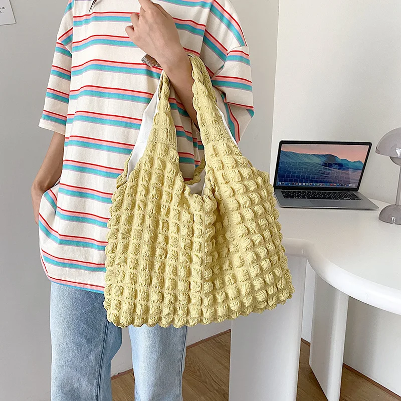 New Large Capacity Women\'s Bag Quilted Puff Bubble Women Hobo Bag Korean Trend Pleated Handbag Outdoors Travel Shoulder Purse