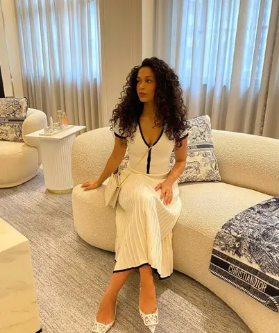 Printemps été femmes blanc jupe longue costume à manches courtes col en v haut court plissé ensemble robe élégante 2 pièces jupe ensemble vêtements d'extérieur