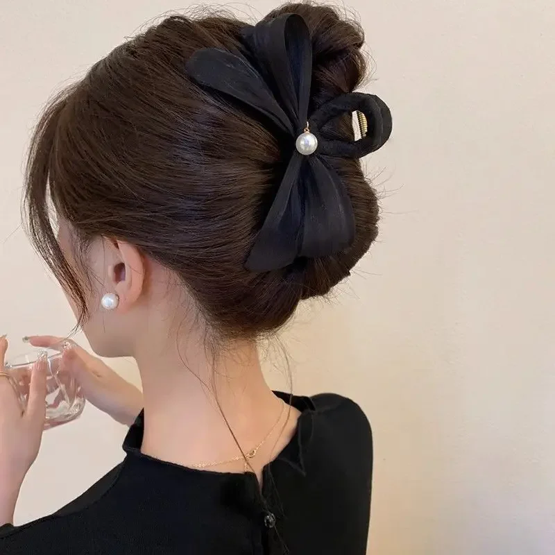 1pc Wrinkled Bow Clip, Large New Autumn Elegant Hair Clip, Women's Back of the Head Super Fairy Shark Clip