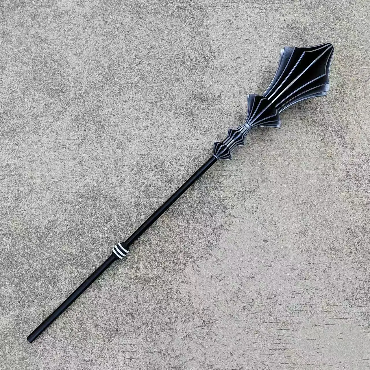 

Limbus Company Ishmael Hammer Shield Hammer Реквизит для косплея Хэллоуин Рождество Карнавал Костюмы ручной работы на заказ Аксессуары