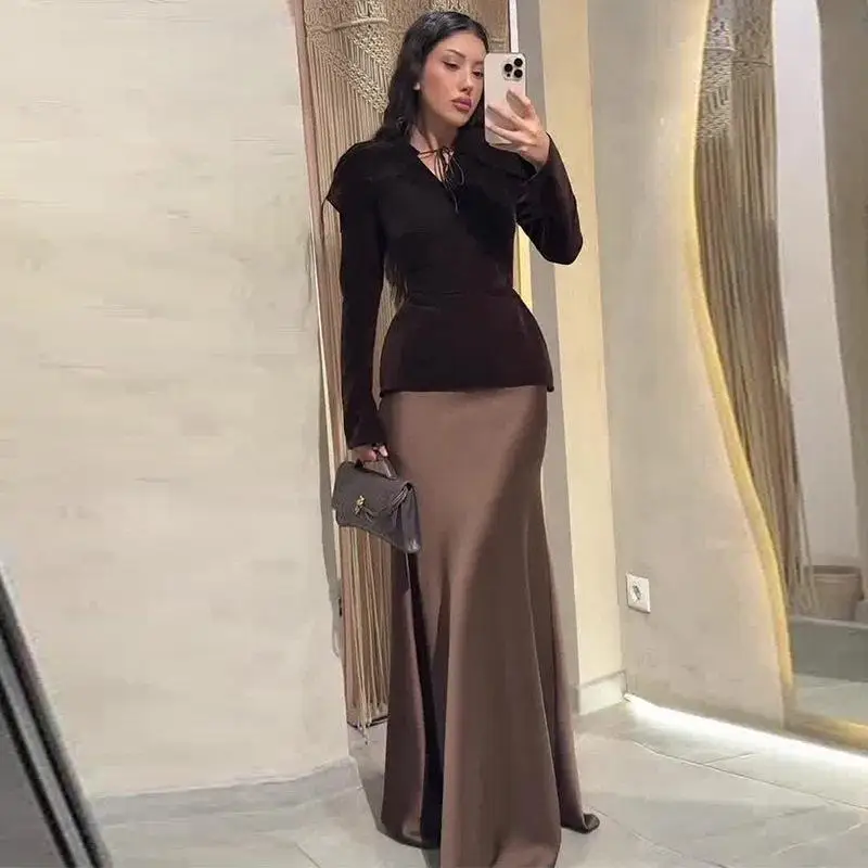 

Elegant V-Neck Wrap Waist Skirt Set 2025 Winter Fashion Women's Outfit Long Sleeve Splice Style Premium Quality