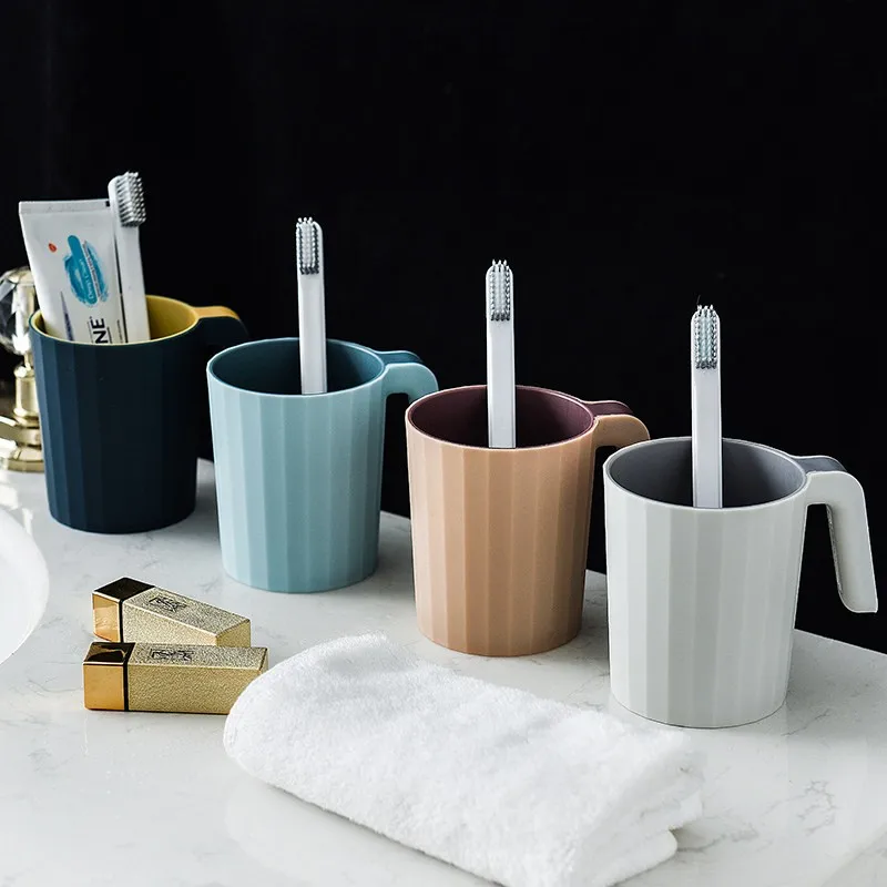 

Creative Cute Toothbrush Cup Toothpaste Cup Couple Washing Cup Simple Home Use Toothbrush Holder Plastic Bathroom Supplies