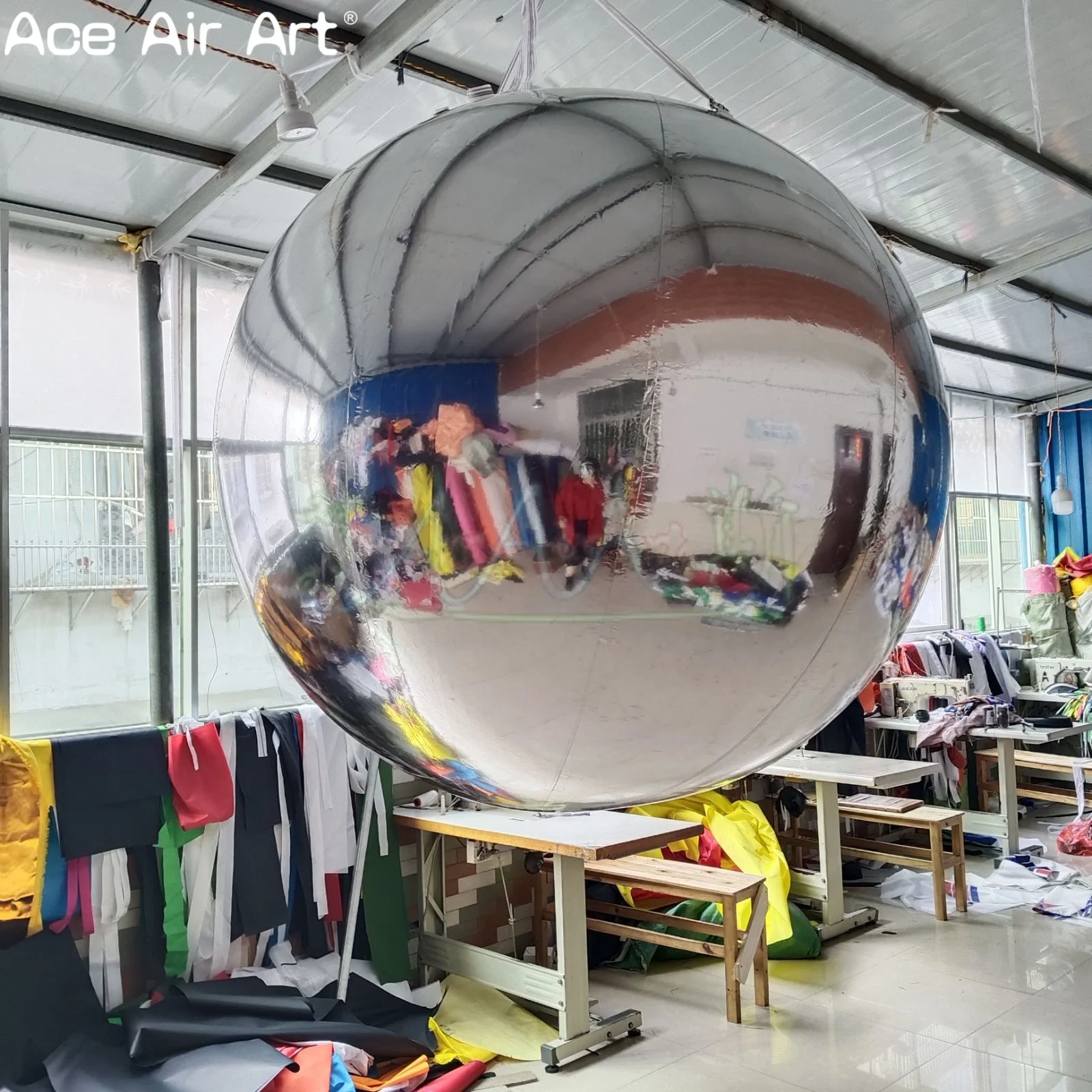 Decorazioni gonfiabili per feste sospese per eventi, club e esposizioni promozionali, palline a specchio gonfiabili giganti