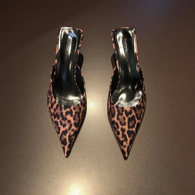 2023 sommer Frauen Abdeckung Kappe High Heel Hausschuhe Mode Leopard Print Maultiere Rutsche Damen Abend Party Alias